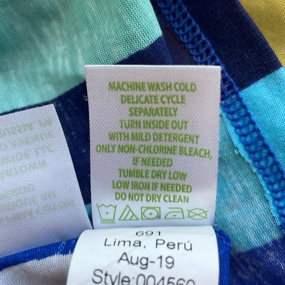 Lily Pulitzer Waverly Top in Multi Sun Stripe/Rainbow Stripe. Size XS - Picture 12 of 13